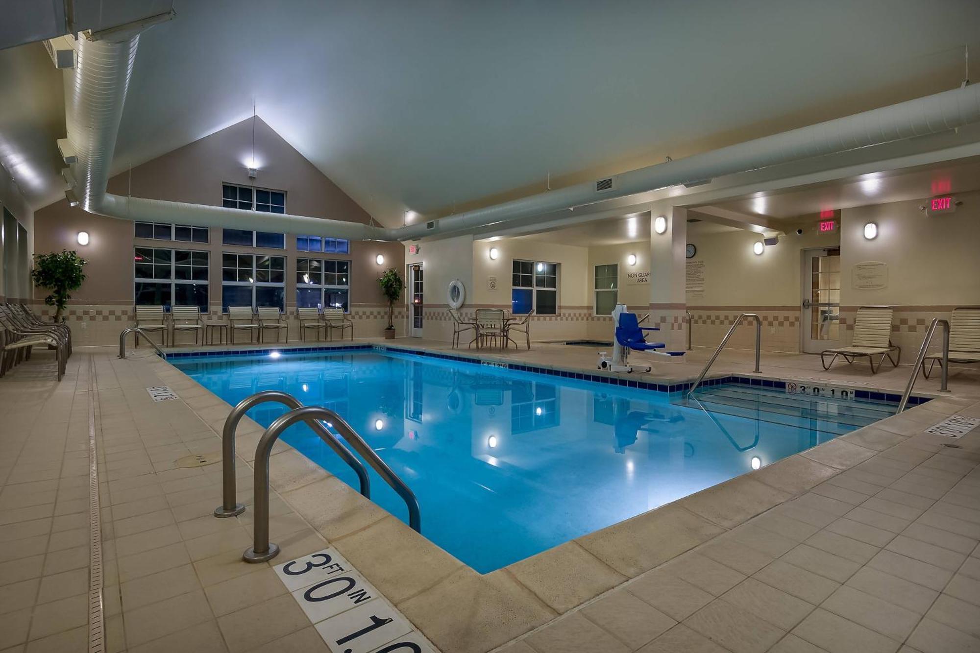 Residence Inn By Marriott Madison West/Мидлтон Экстерьер фото